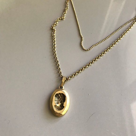 Double Chain Gold Necklace - Picture 4 of 5